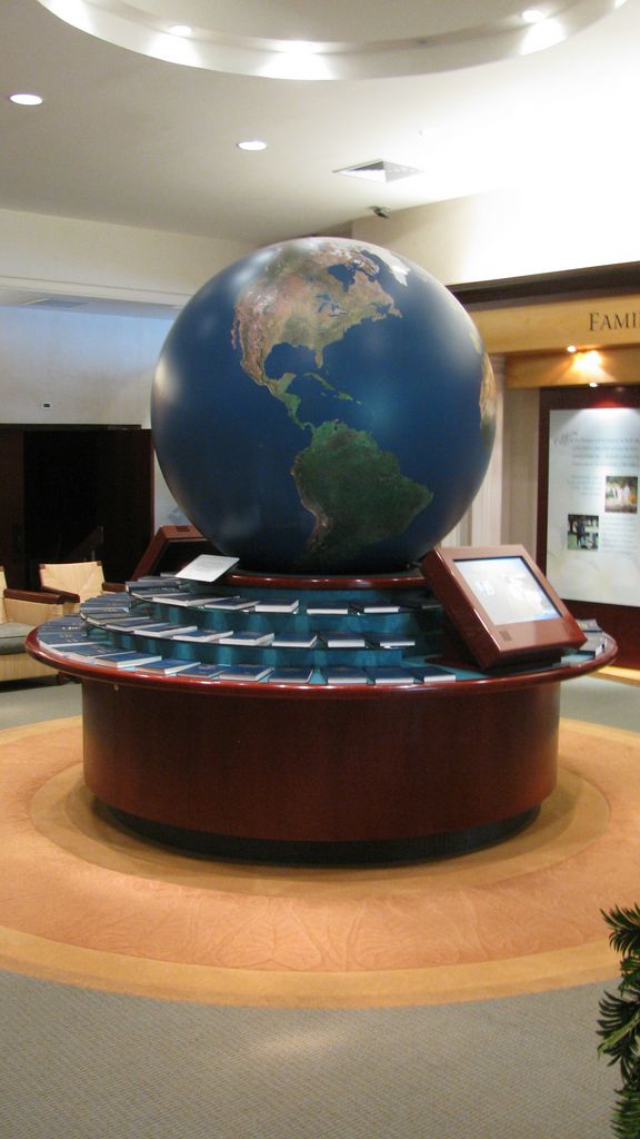 Book of Mormon display, Hawaii Temple Visitors Center